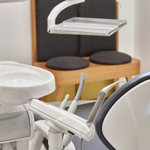 Dentist